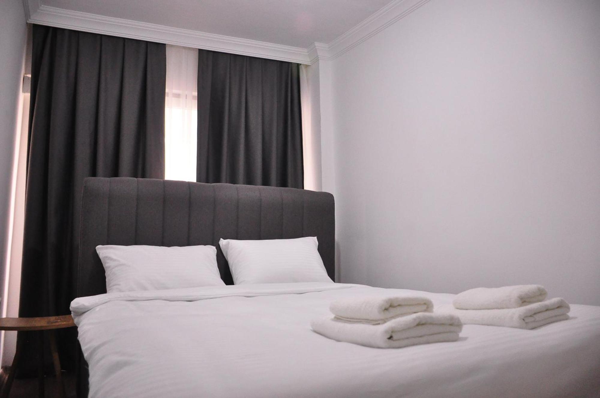 Navan Hotel Istanbul Bagian luar foto