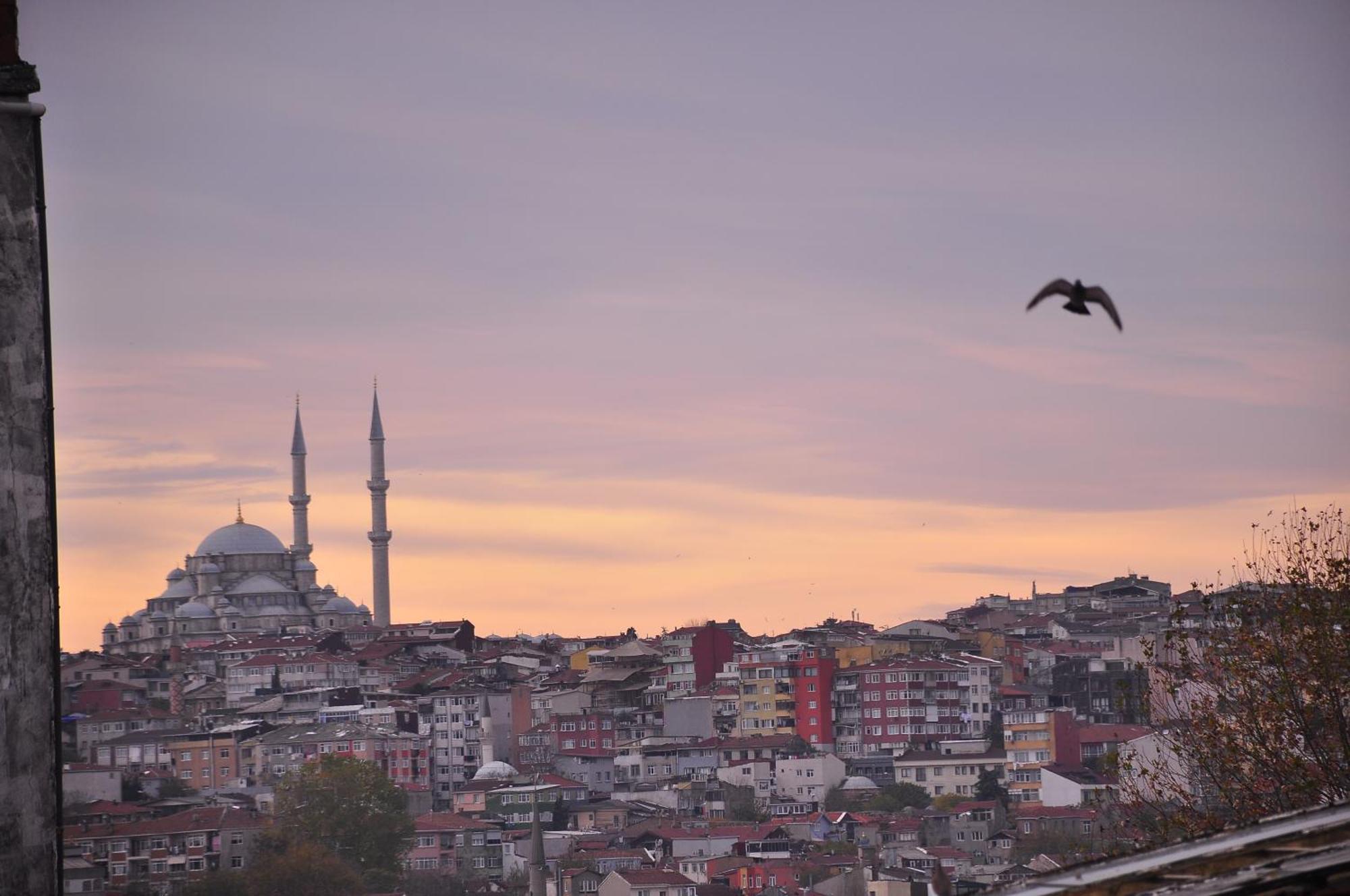 Navan Hotel Istanbul Bagian luar foto