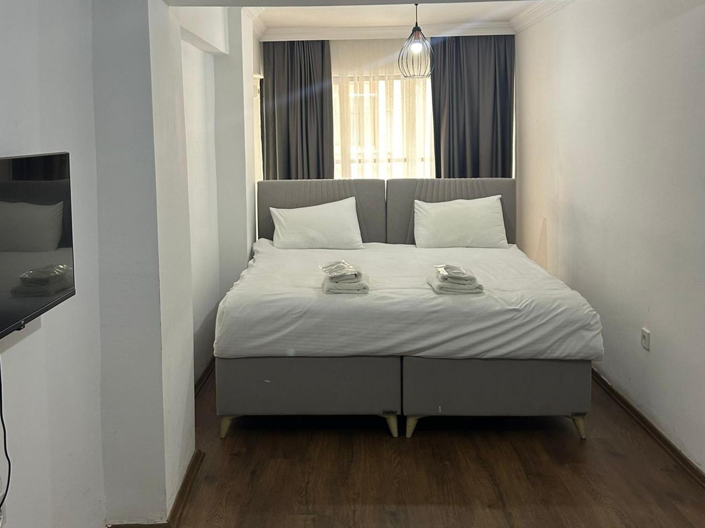 Navan Hotel Istanbul Bagian luar foto