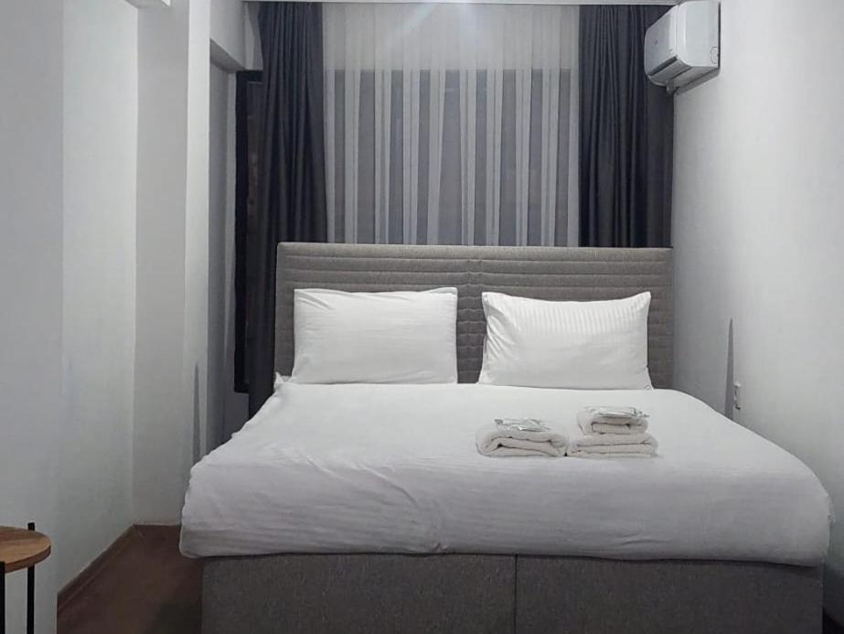 Navan Hotel Istanbul Bagian luar foto